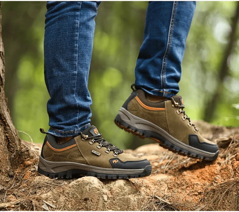 Athletic Non-slip Waterproof Hiking Shoes / Outdoor Trekking Boots - SF0246